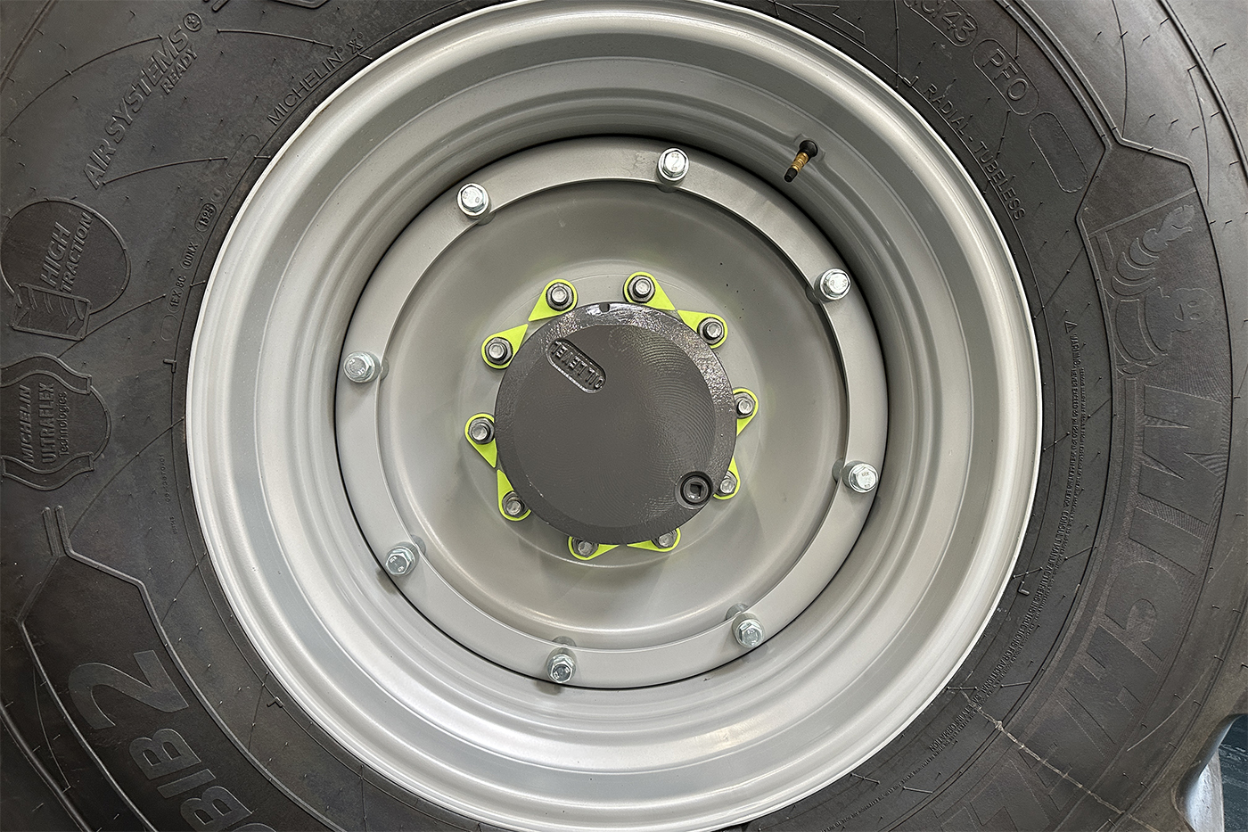 EMNİYET VİDASI GÖSTERGESİ