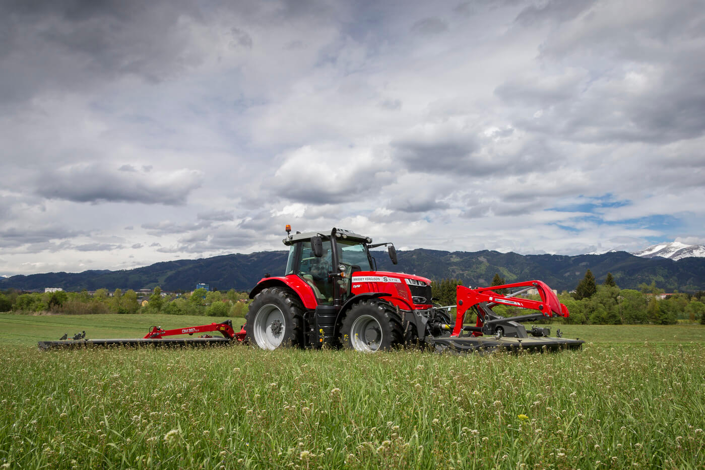Precise mowing – even under difficult conditions 