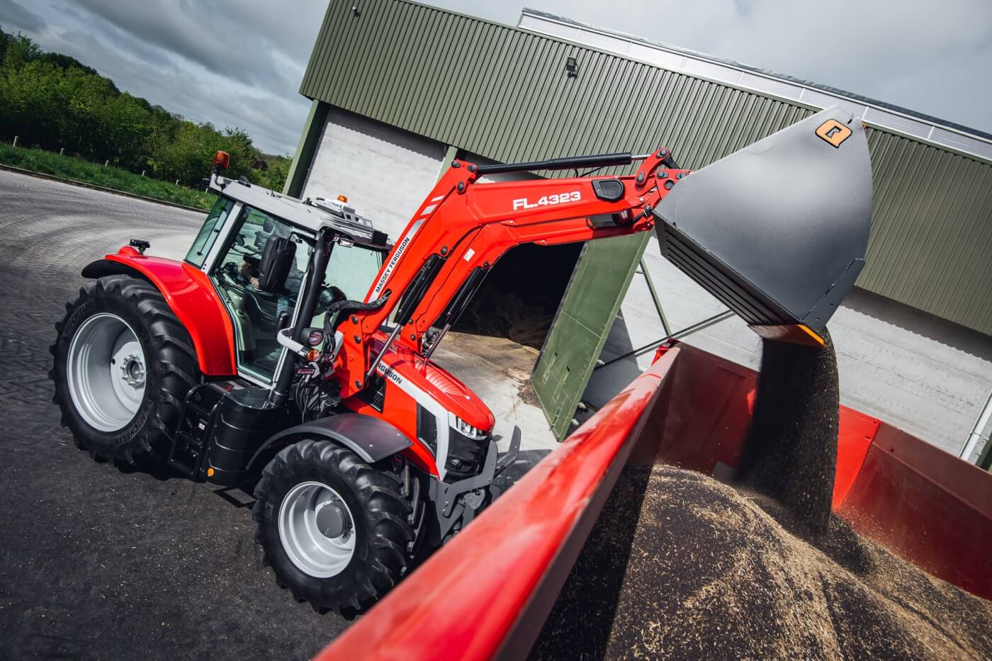 La combinaison tracteur-chargeur idéale