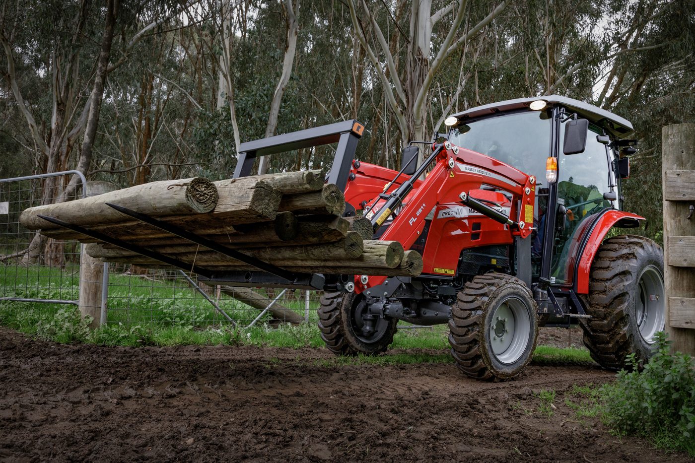 MF 2800 M Series Tractor | Compact Tractor