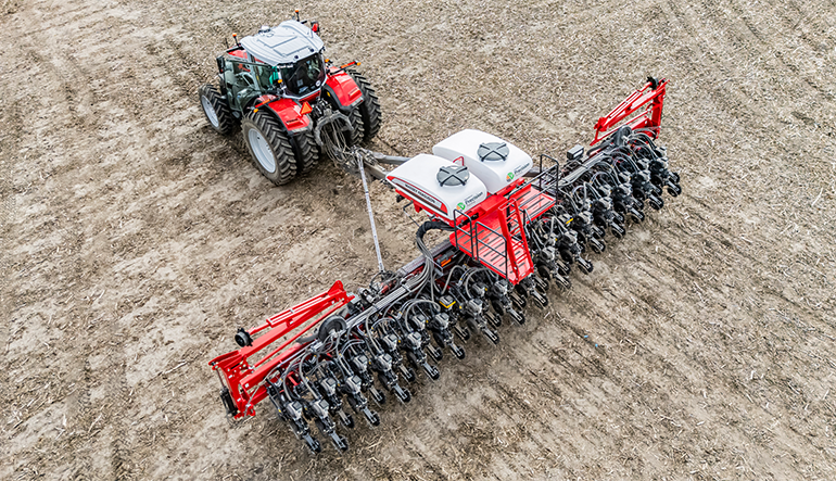  Massey Ferguson Introduces N-Series Split/Narrow Row Planters at Farm Progress Show