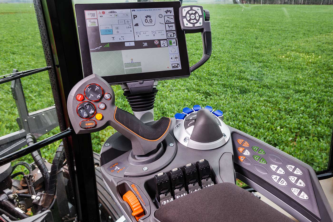 Fully integrated Guidance and Spray control system